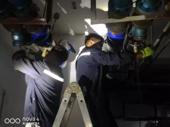 烈日炎炎，不能阻擋益和人為民服務(wù)之心！